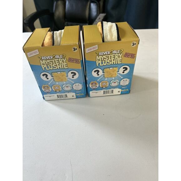LANKYBOX REVERSIBLE MYSTERY PLUSHIE (X2) (WALMART EXCLUSIVE) - Picture 1 of 2